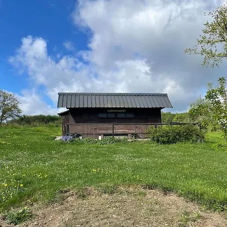 La Petite Maison De Milo Houyet